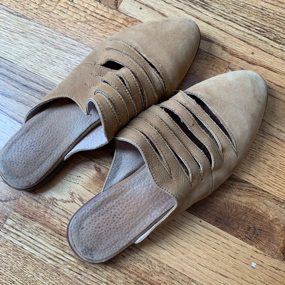 Seychelle Tan Suede Slip-On